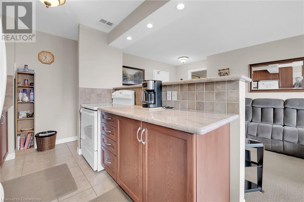 Photo 16 of 793 Colborne Street E Unit 512, Brantford ON