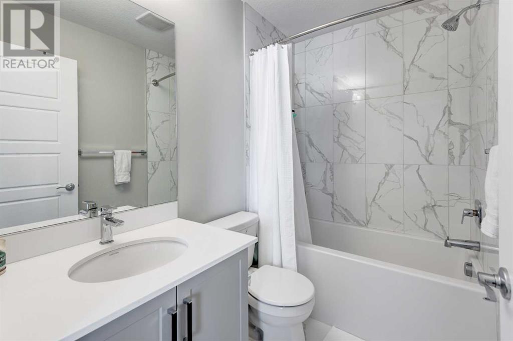 Single Family House for Sale in   Avenue SW Belmont Calgary 
