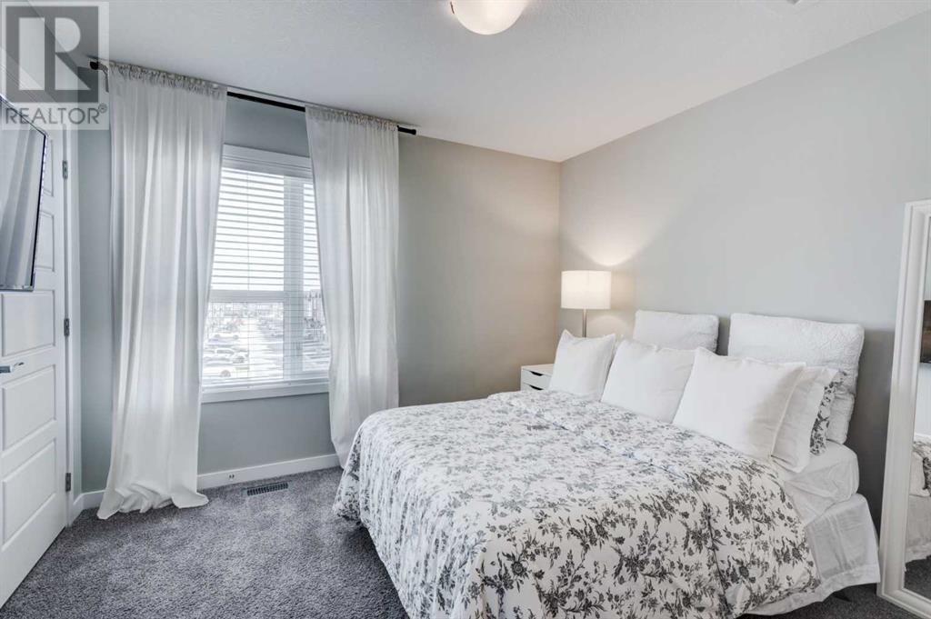 Single Family House for Sale in   Avenue SW Belmont Calgary 