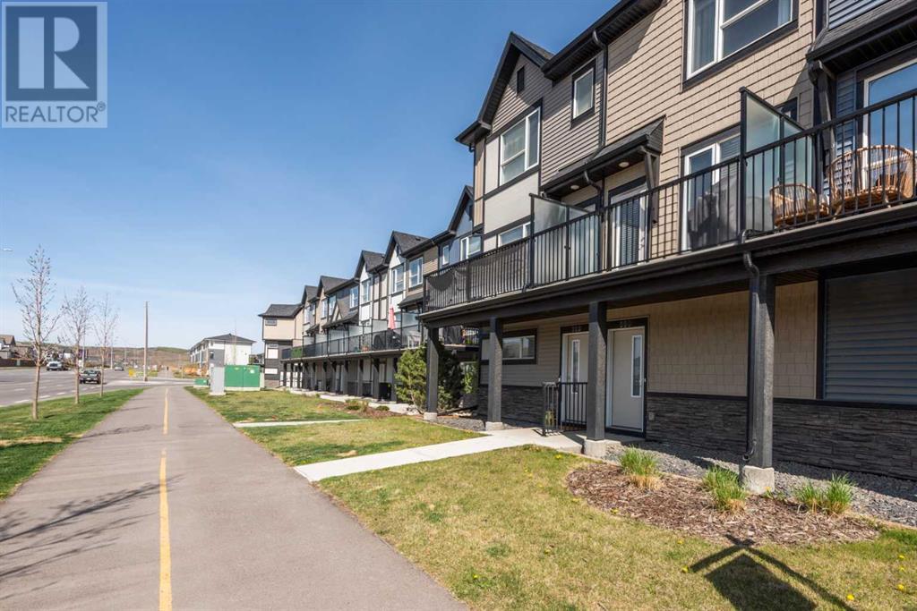 Single Family House for Sale in   Avenue SW Belmont Calgary 