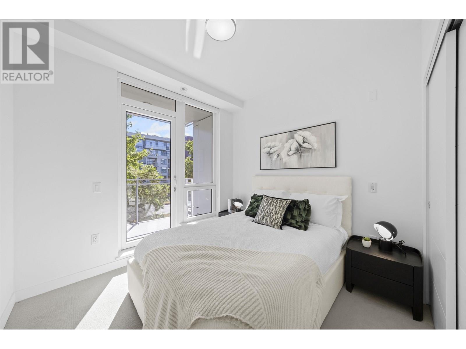 Photo 13 of 208 5058 Cambie Street, Vancouver BC
