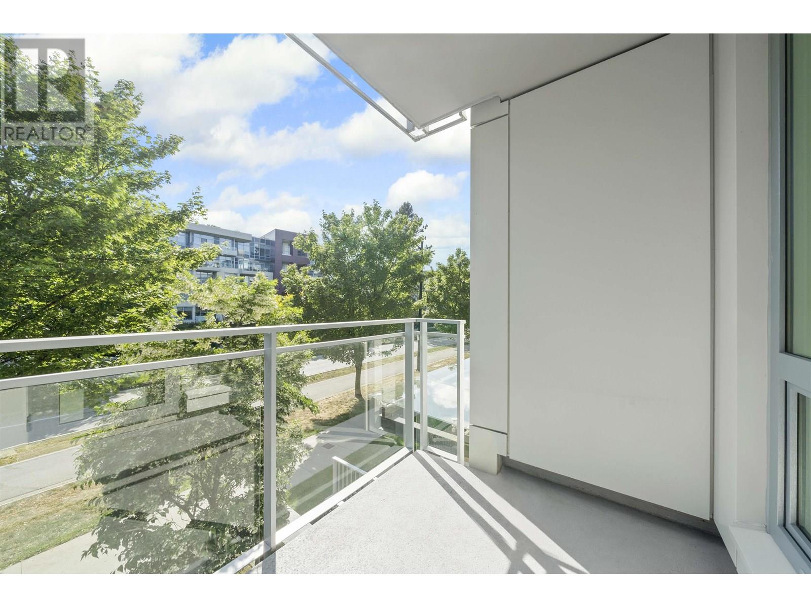 Photo 18 of 208 5058 Cambie Street, Vancouver BC