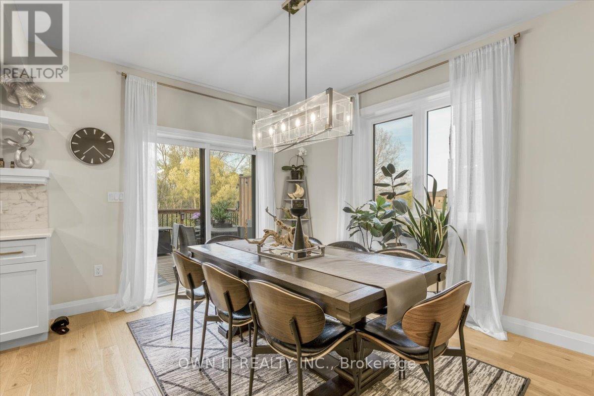 Photo 37 of 928 Chapel Hill Court, Kitchener ON
