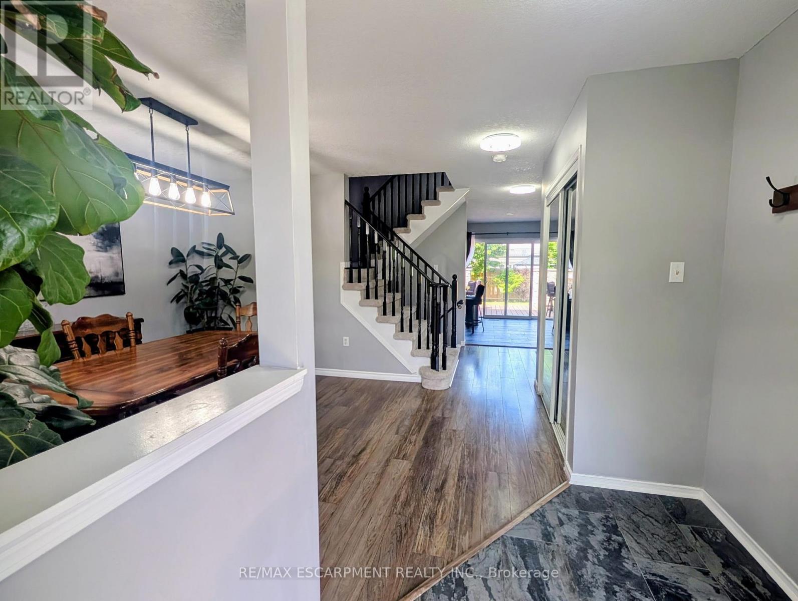 Photo 14 of 5 Mavin Street, Brantford ON