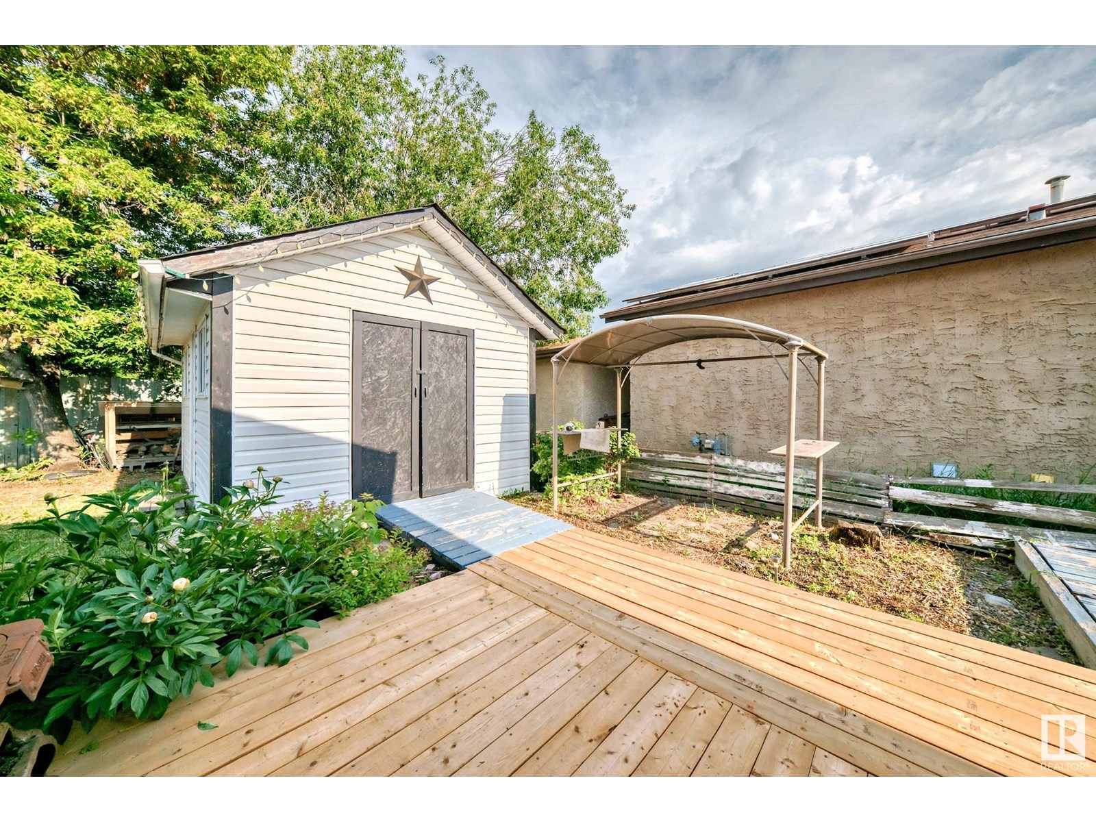 Photo 39 of 3312 44 A St Nw Nw, Edmonton AB