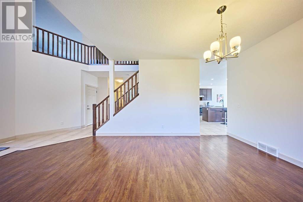 Single Family House for Sale in  Everhollow Street SW Evergreen Calgary 