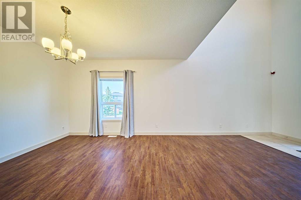 Single Family House for Sale in  Everhollow Street SW Evergreen Calgary 
