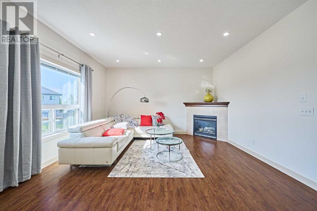 Single Family House for Sale in  Everhollow Street SW Evergreen Calgary 