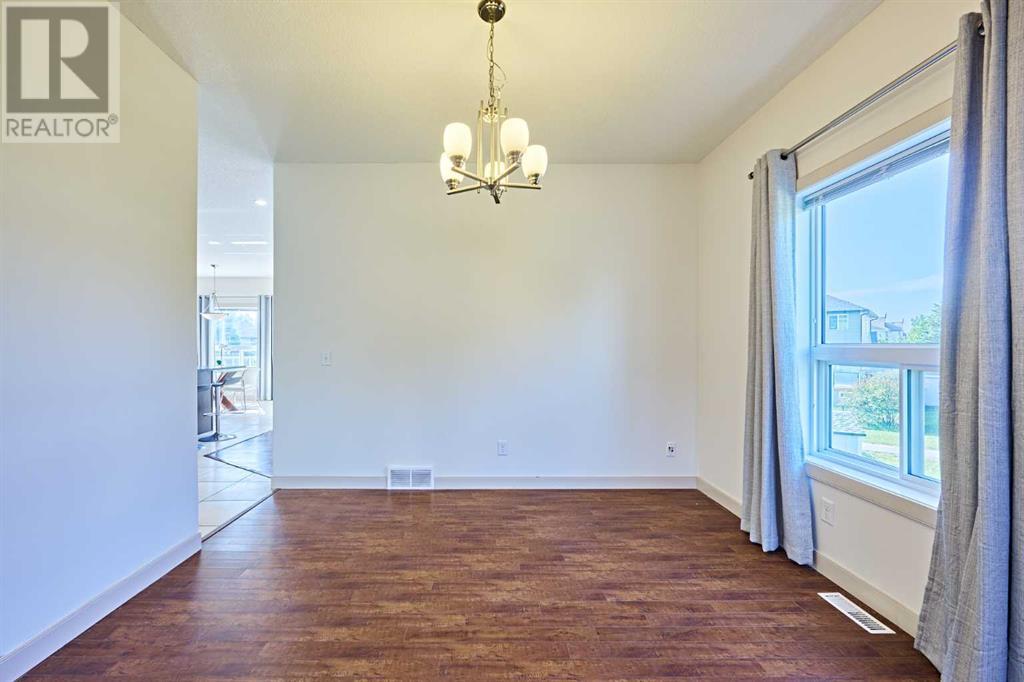 Single Family House for Sale in  Everhollow Street SW Evergreen Calgary 