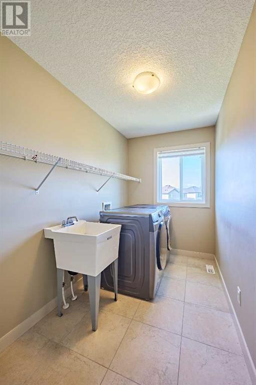 Single Family House for Sale in  Everhollow Street SW Evergreen Calgary 