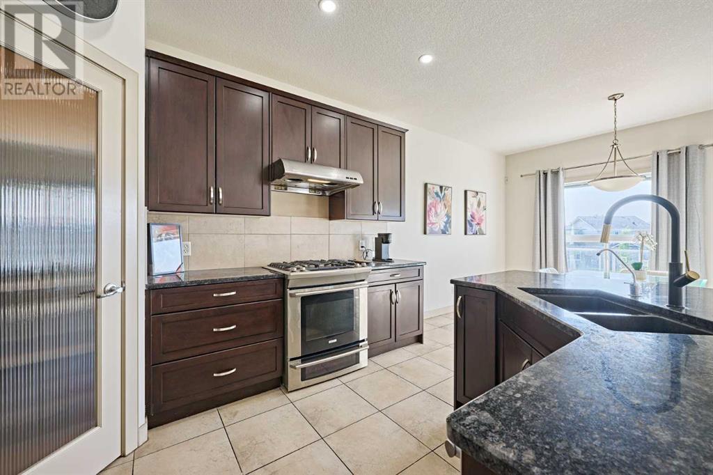 Single Family House for Sale in  Everhollow Street SW Evergreen Calgary 