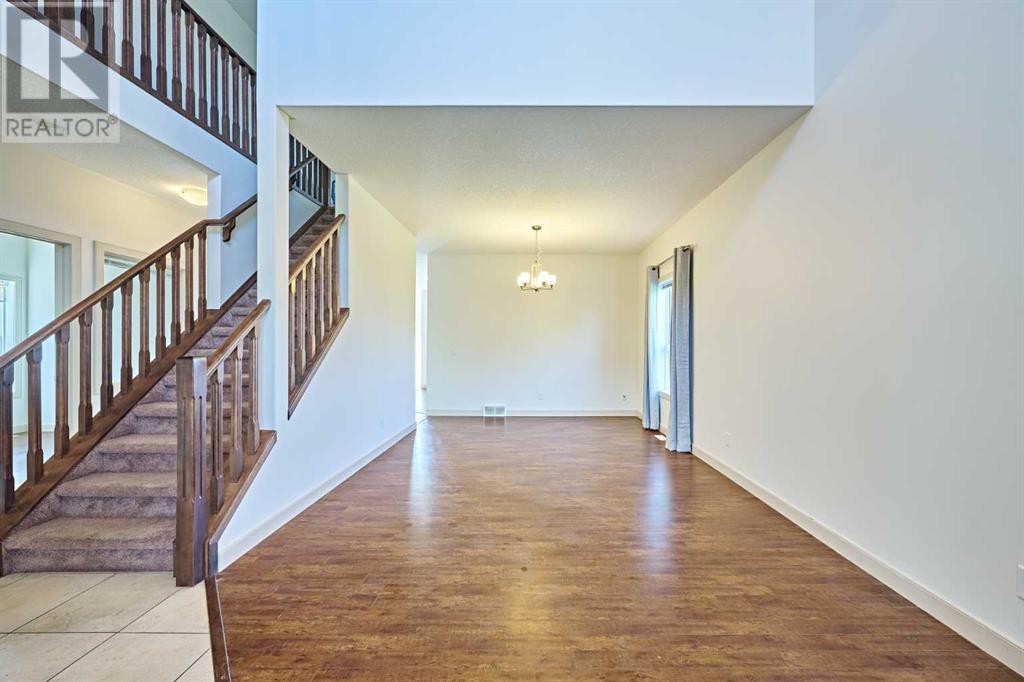 Single Family House for Sale in  Everhollow Street SW Evergreen Calgary 