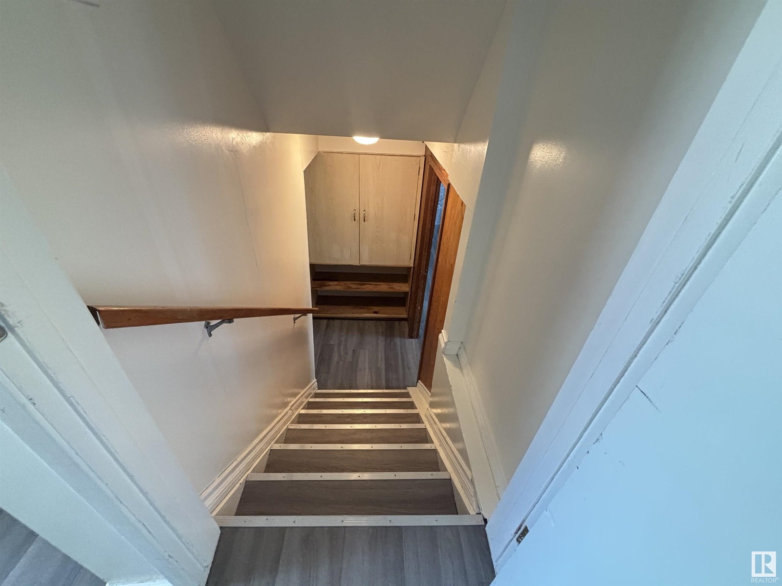 Photo 19 of 11108 40 Av Nw, Edmonton AB
