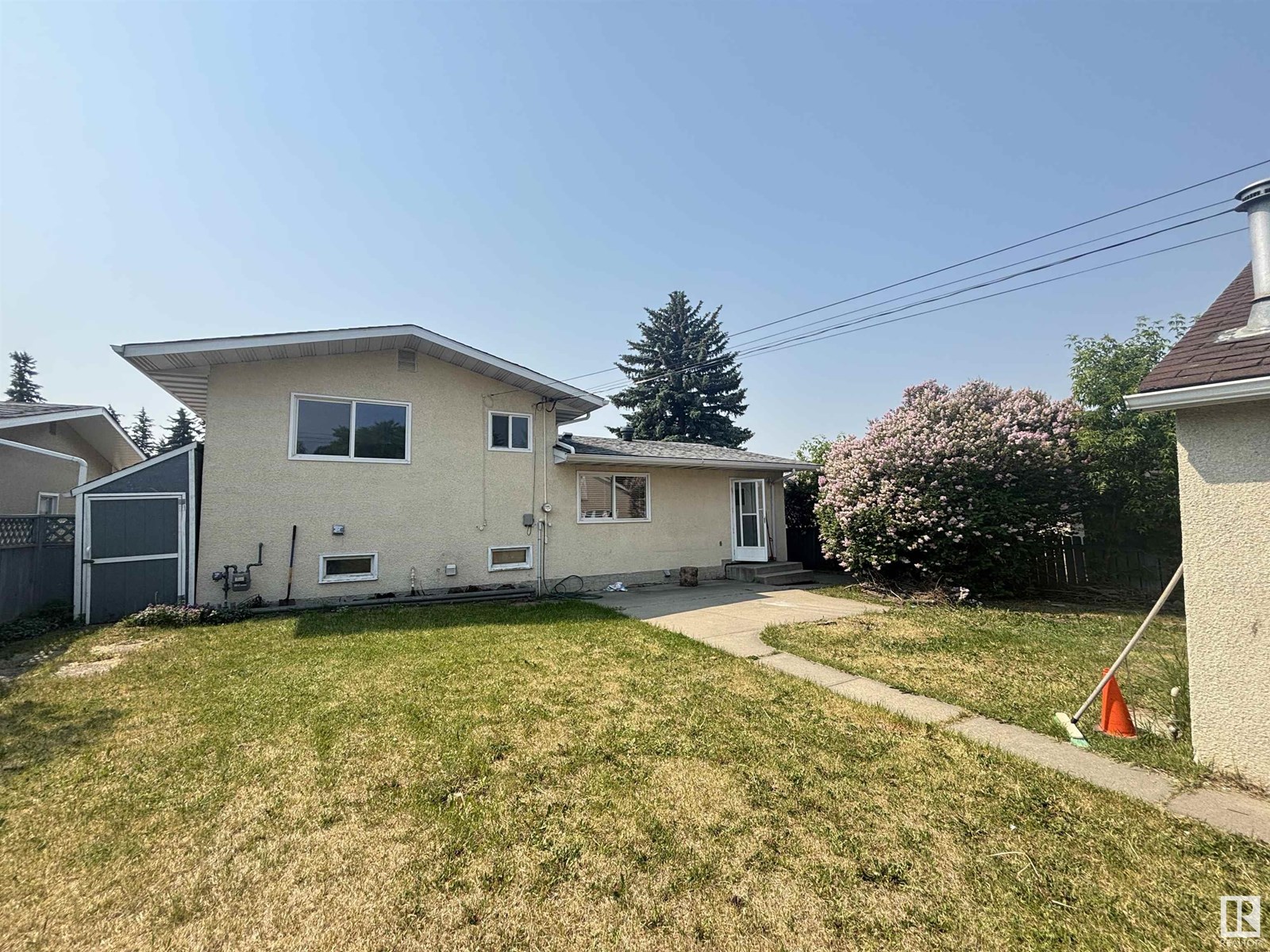 Photo 25 of 11108 40 Av Nw, Edmonton AB