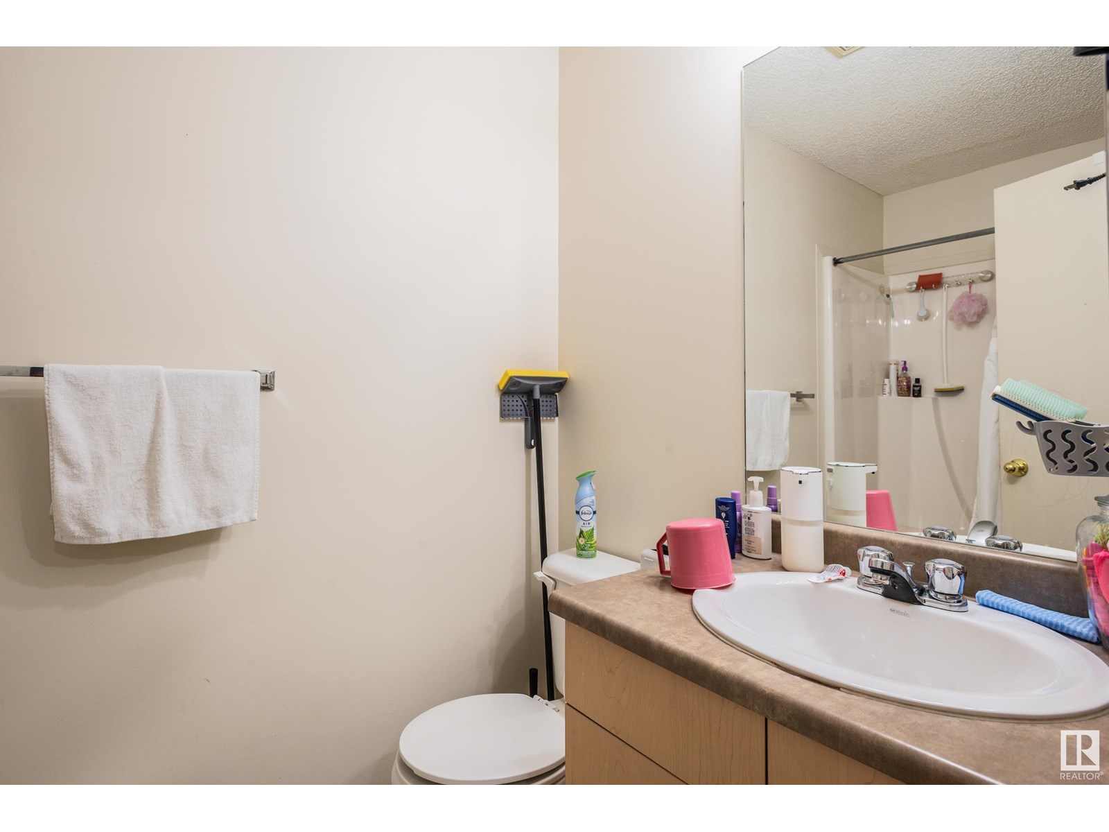 Photo 1 of 116 2430 Guardian Rd Nw, Edmonton AB