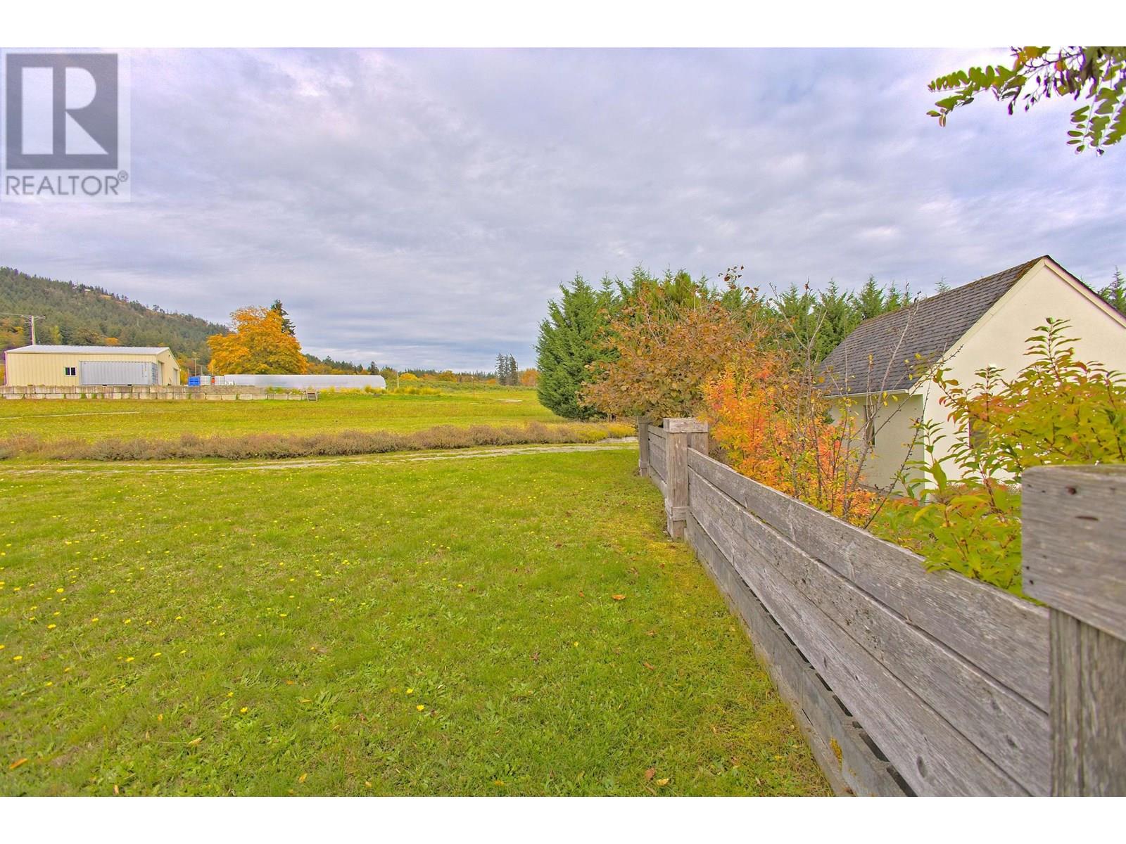 1901-1929 FULFORD-GANGES ROAD, Salt Spring Island