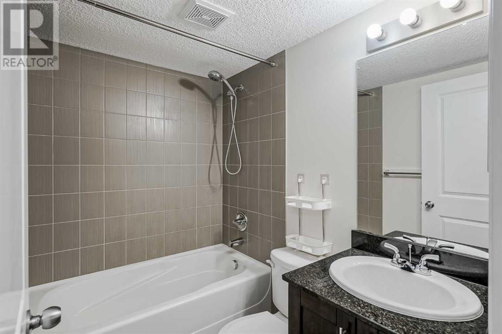 Single Family House for Sale in   Kincora Glen Road NW Kincora Calgary 