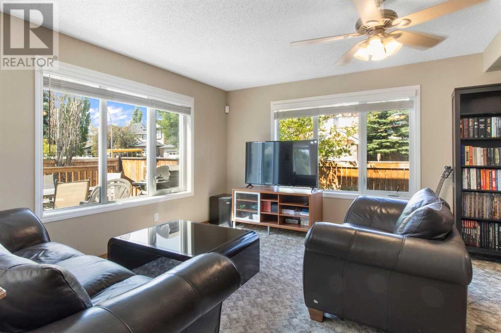 Single Family House for Sale in  Everwillow Close SW Evergreen Calgary 