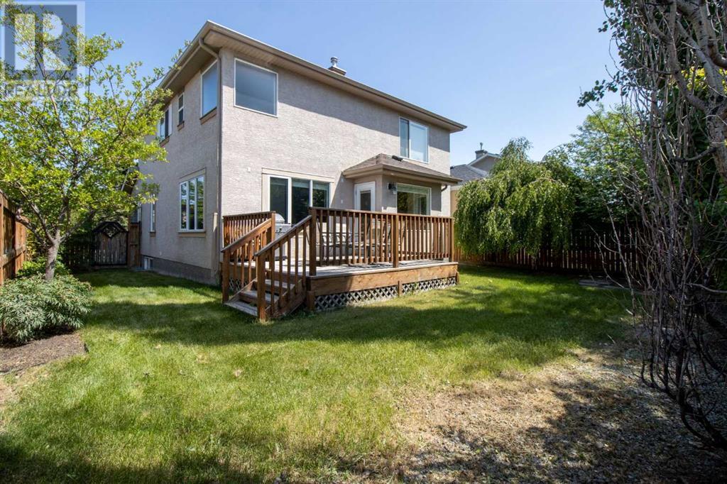Single Family House for Sale in  Everwillow Close SW Evergreen Calgary 