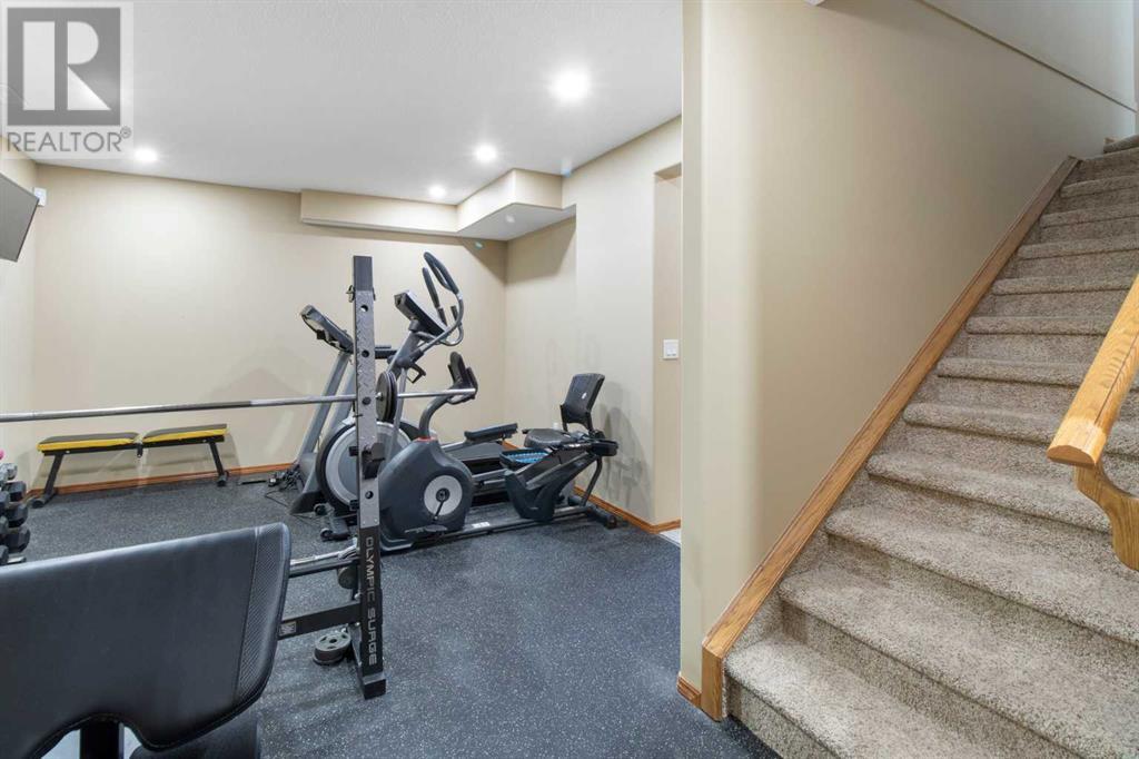 Single Family House for Sale in  Everwillow Close SW Evergreen Calgary 
