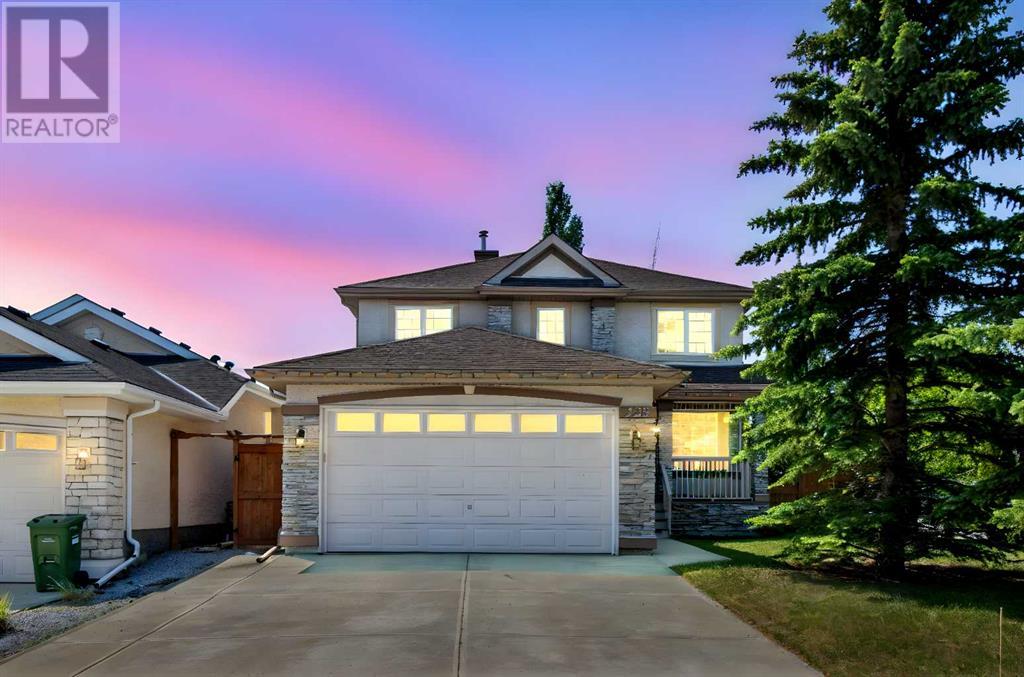 Single Family House for Sale in  Everwillow Close SW Evergreen Calgary 