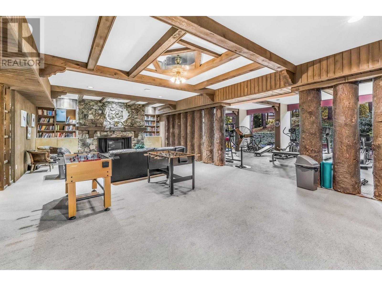 Photo 22 of 702 3771 Bartlett Court, Burnaby BC