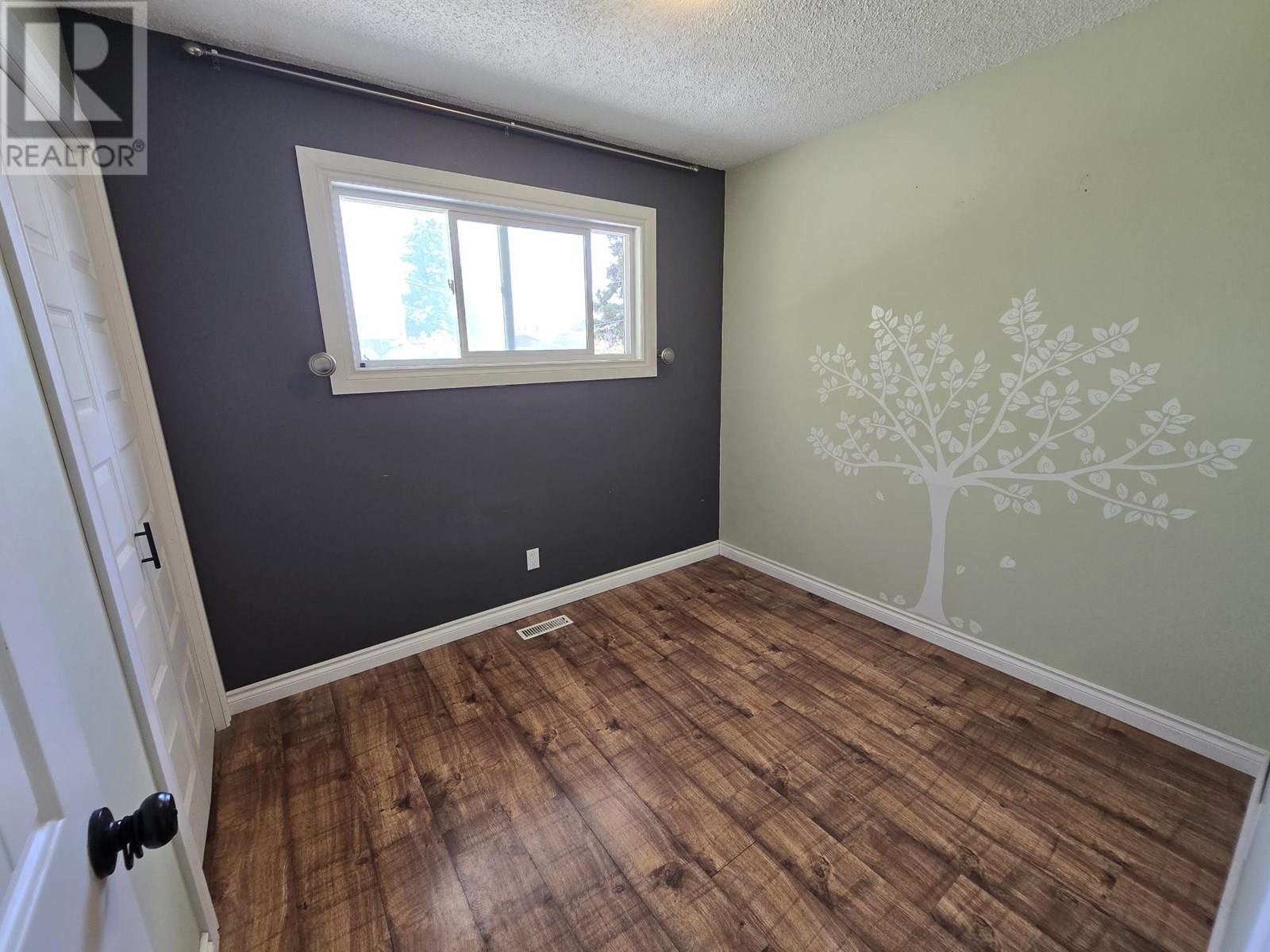 Photo 22 of 8919 91 Street, Fort St John BC