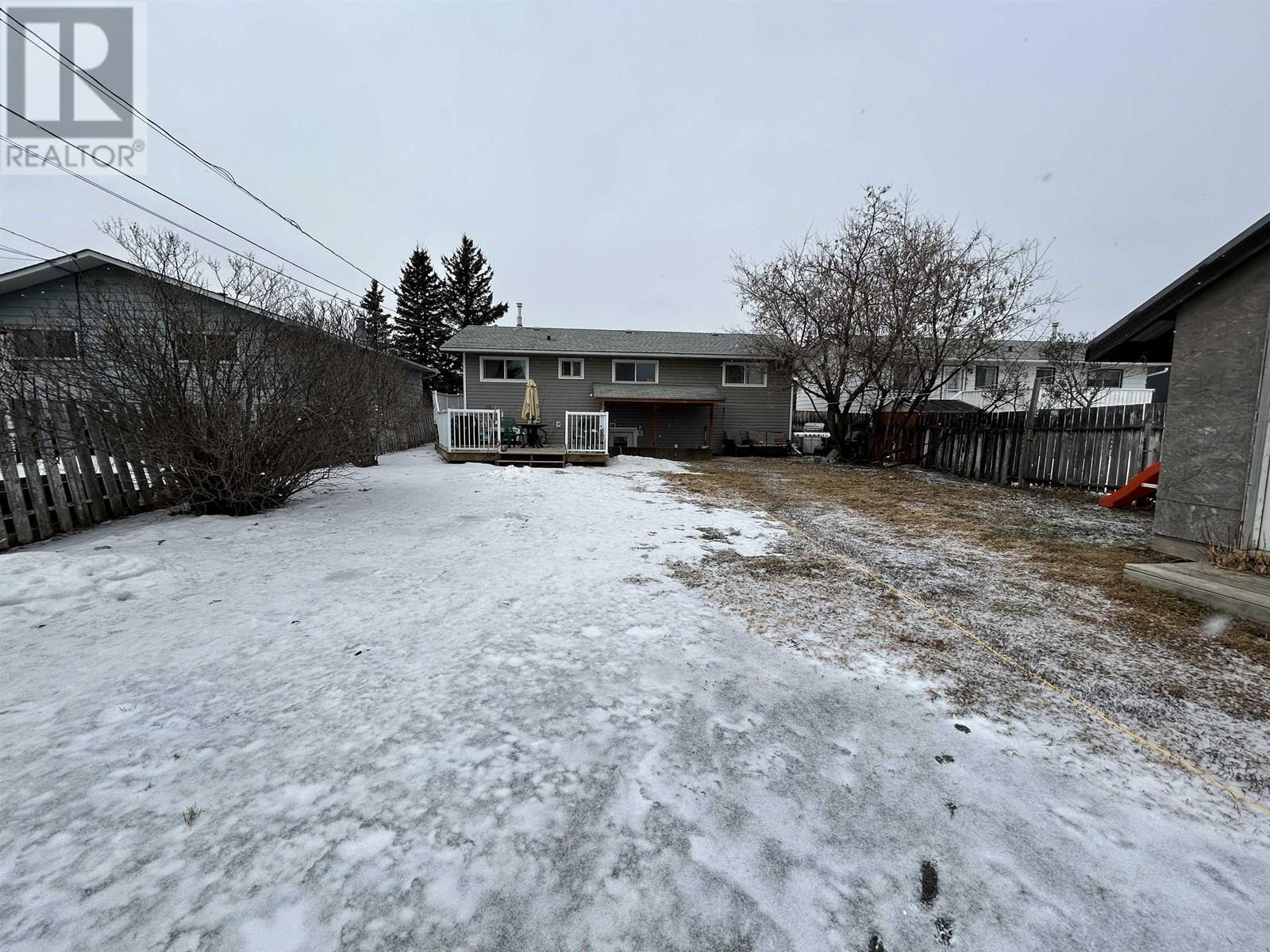 Photo 33 of 8919 91 Street, Fort St John BC