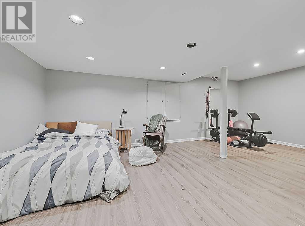 Single Family House for Sale in   Strathcona Drive SW Strathcona Park Calgary 