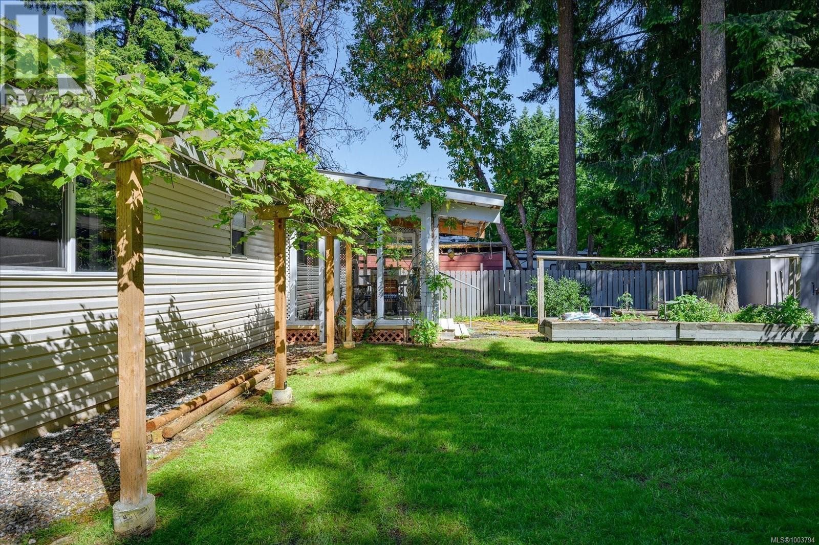 Photo 27 of 5739 Malpass Rd, Nanaimo BC