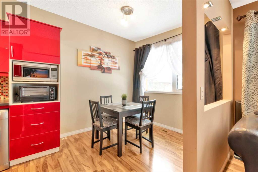 Single Family House Bi-level for Sale in  Canfield Road SW Canyon Meadows Calgary 
