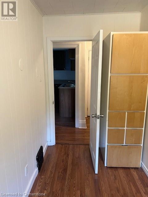 Photo 12 of 37 Dundas Street, Dundas ON