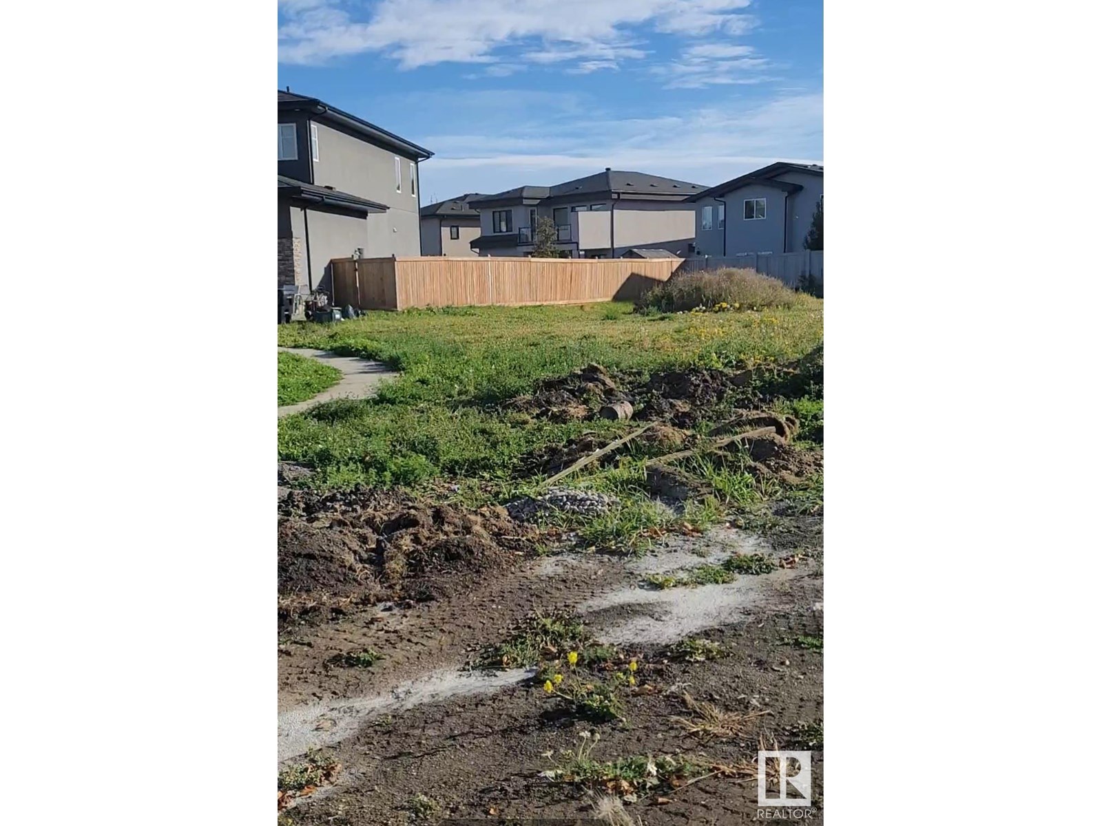Photo 3 of 4178 Cameron Heights Point Nw, Edmonton AB