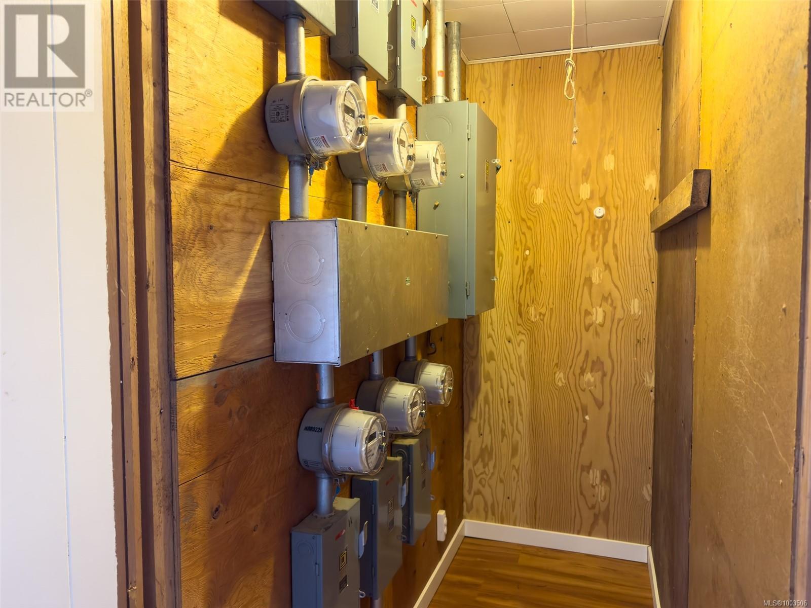 461 COAL HARBOUR RD - 17