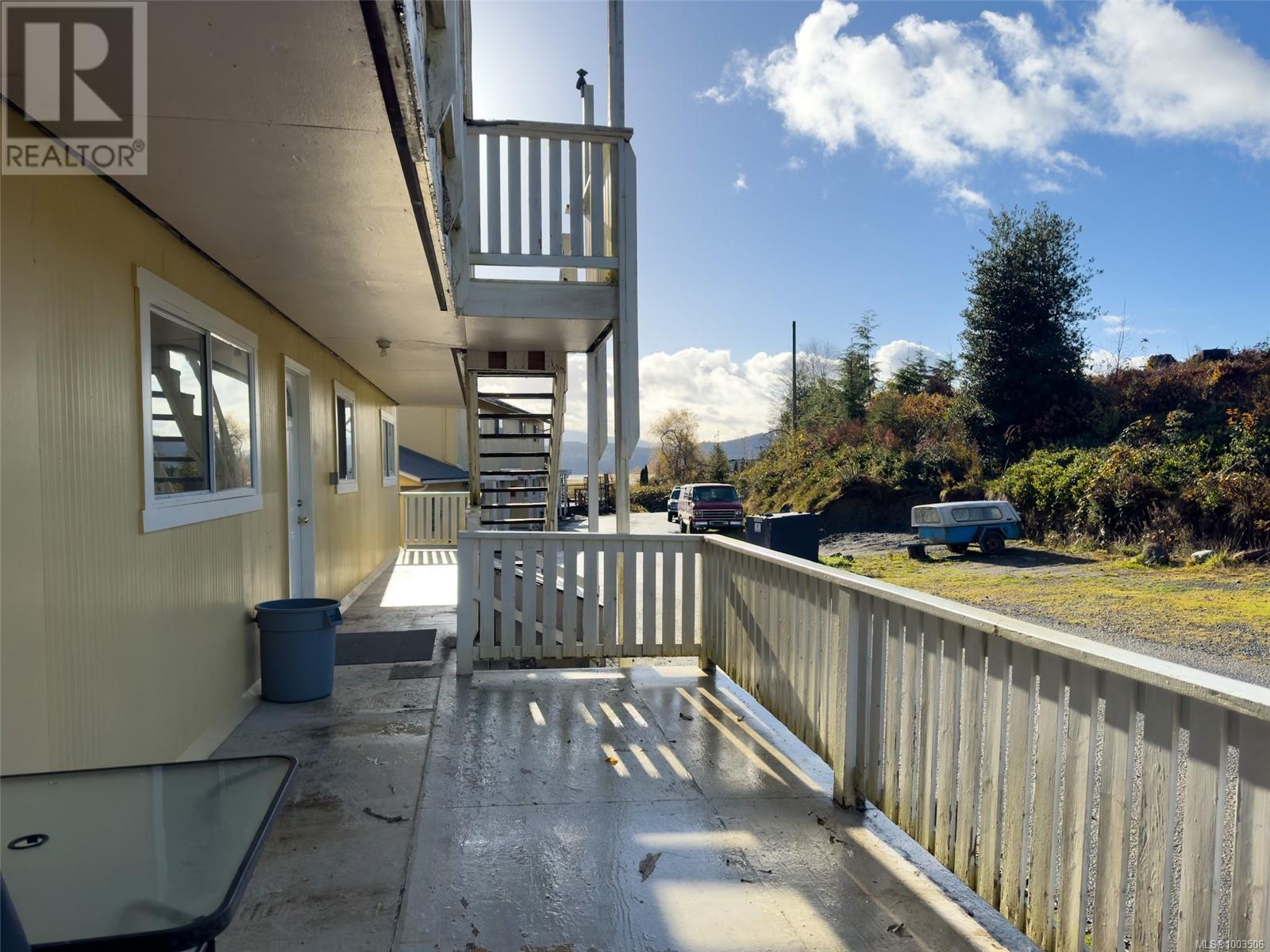 461 Coal Harbour Rd - 4
