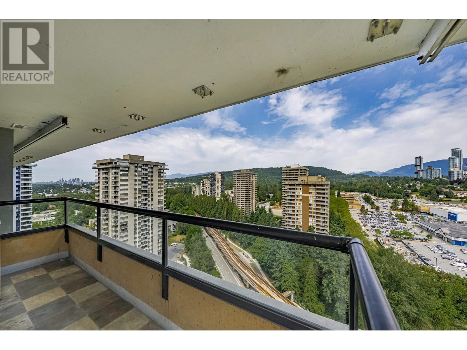 Photo 27 of 2403 9521 Cardston, Burnaby BC