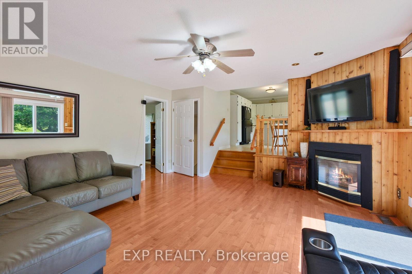 Photo 41 of 1376 Macdonald Road, Russell ON