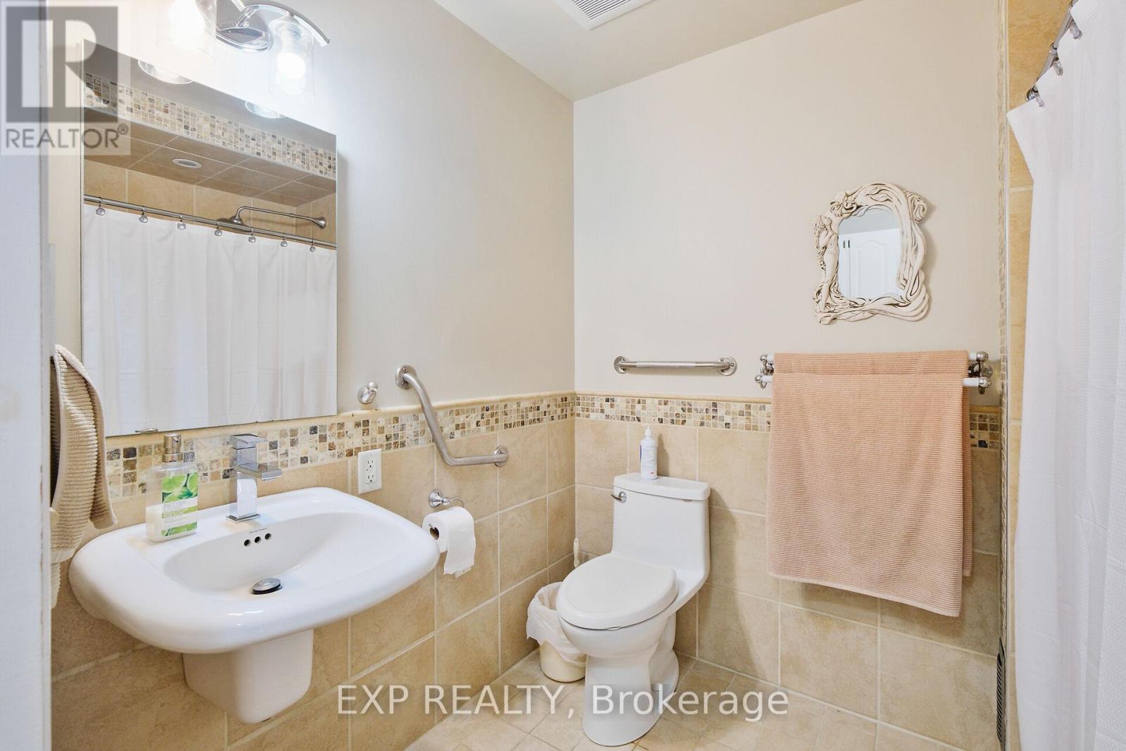 Photo 47 of 1376 Macdonald Road, Russell ON