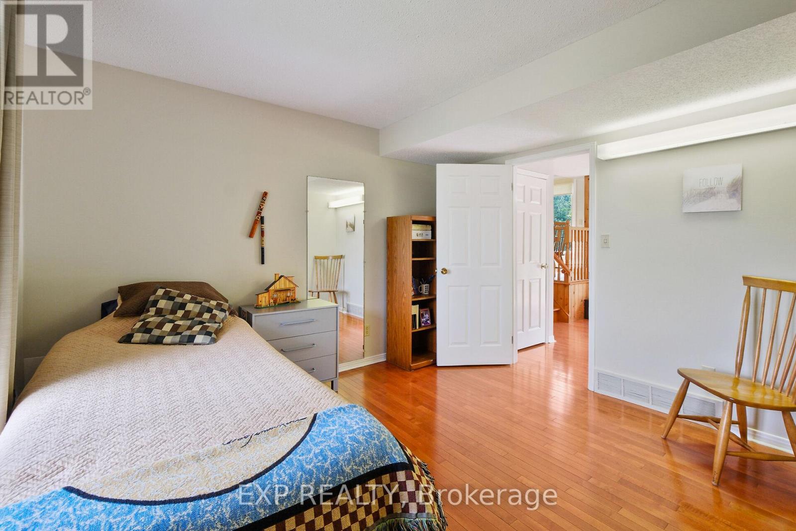 Photo 26 of 1376 Macdonald Road, Russell ON