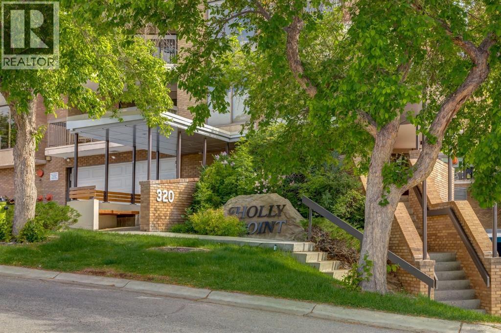 Single Family House for Sale in   Meredith Road NE Crescent Heights Calgary 