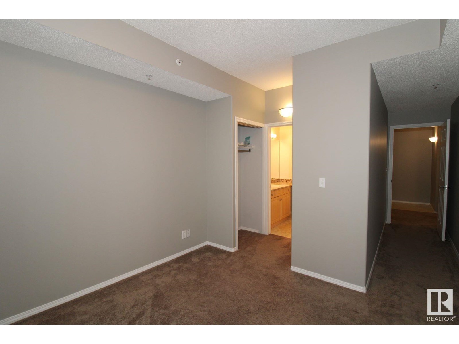 Photo 33 of 404 11103 84 Av Nw, Edmonton AB