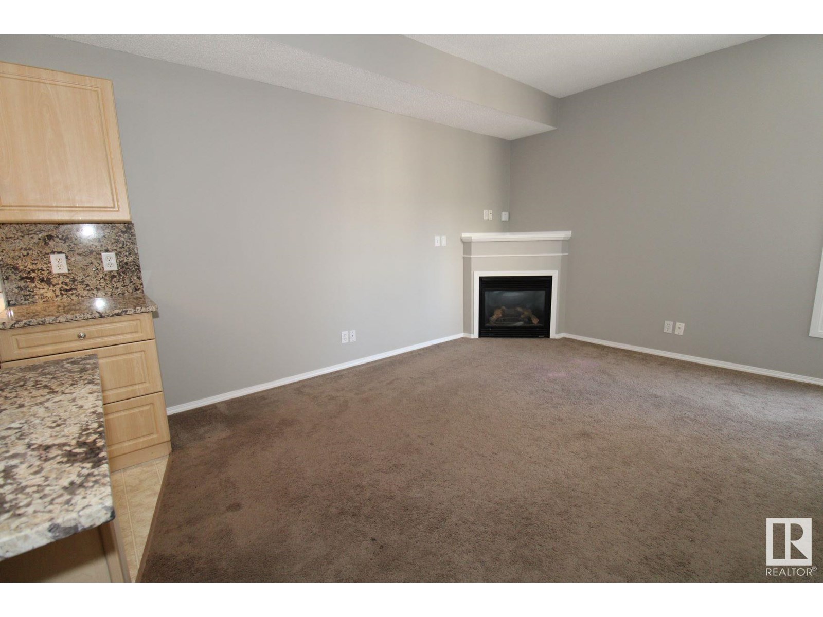 Photo 1 of 404 11103 84 Av Nw, Edmonton AB