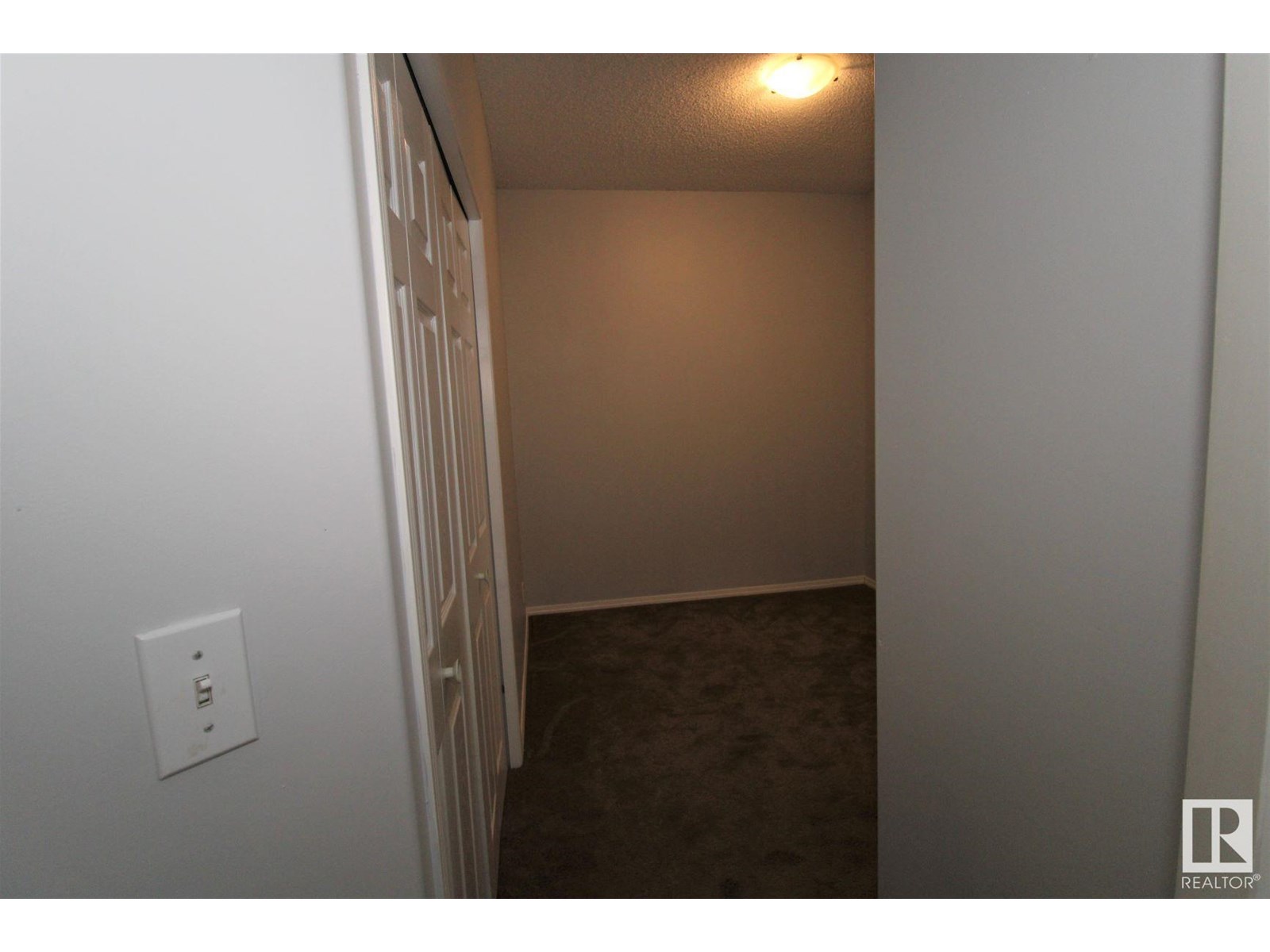 Photo 2 of 404 11103 84 Av Nw, Edmonton AB