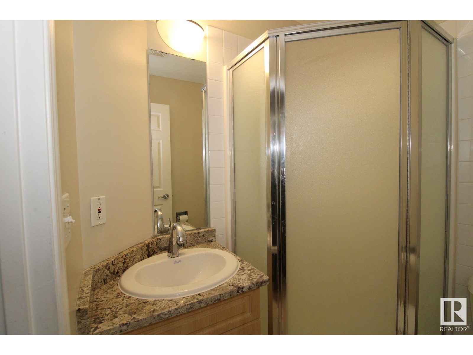 Photo 21 of 404 11103 84 Av Nw, Edmonton AB