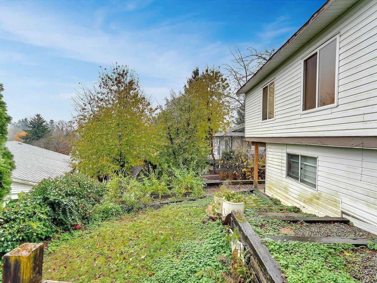 Photo 27 of 13831 80 A Avenue, Surrey BC