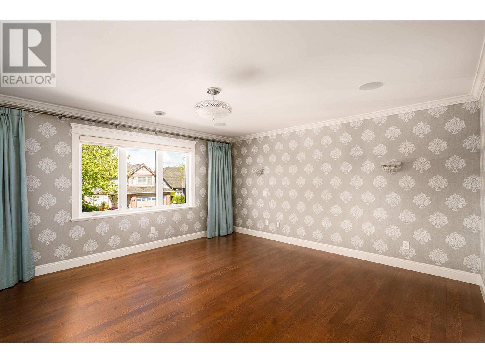 Photo 6 of 6331 Pearkes Drive, Richmond BC
