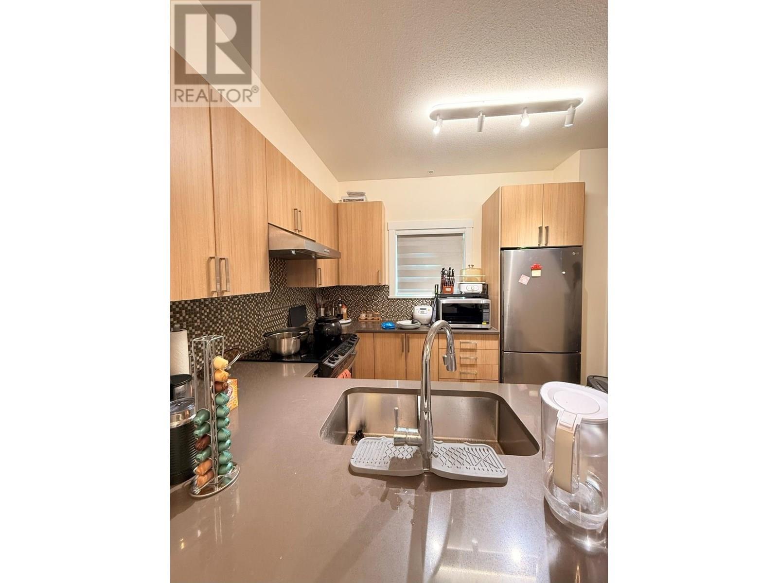 Photo 2 of 107 7168 Stride Avenue, Burnaby BC