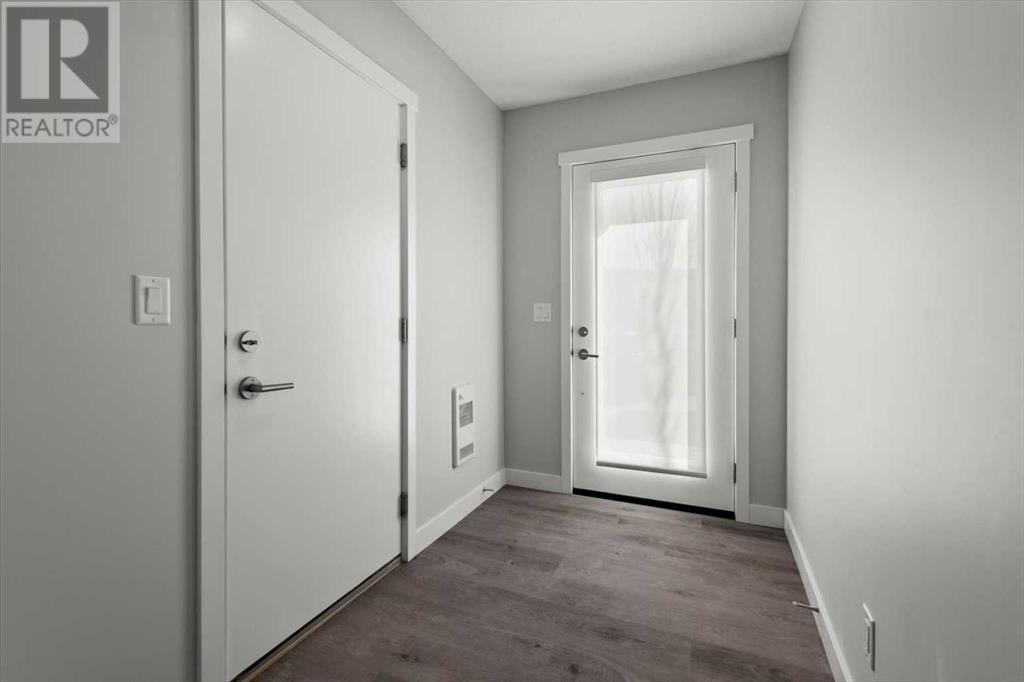 Single Family House for Sale in  Shawnee Square SW Shawnee Slopes Calgary 