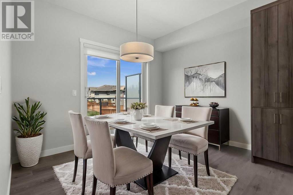 Single Family House for Sale in  Shawnee Square SW Shawnee Slopes Calgary 