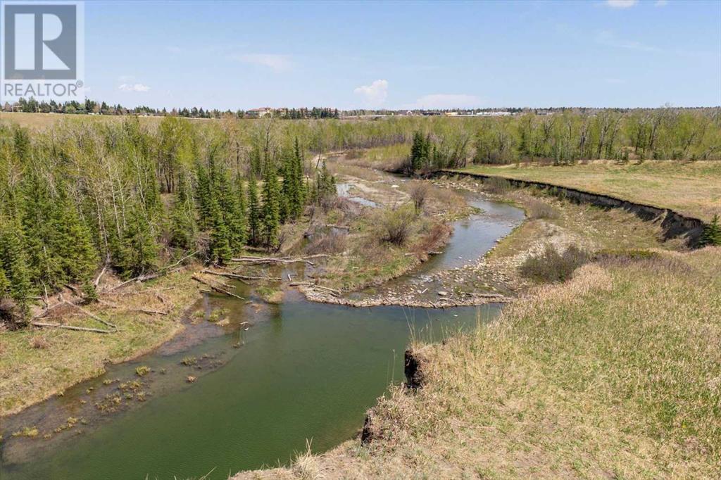 Single Family House for Sale in  Shawnee Square SW Shawnee Slopes Calgary 